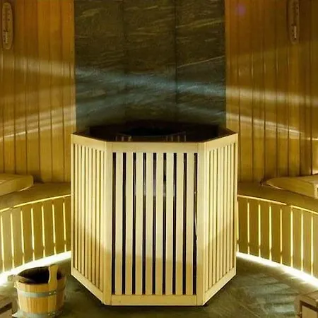 Hotel Bm International 4*