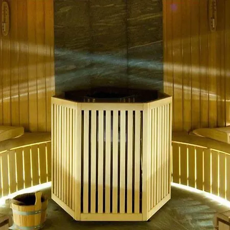 Hotel Bm International